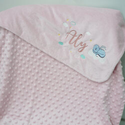ผ้าห่ม Minky - สีชมพู 75x100cm แบบปักชื่อ+การ์ตูน - Dragon