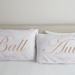 ปลอกหมอนหนุนคู่ลายหินอ่อน Gold Marble - Calligraphy