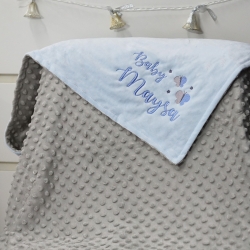 ผ้าห่ม Minky - สีฟ้า + เทา 75x100cm แบบปักชื่อ+icon - Butterfly