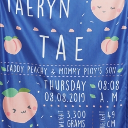 ผ้าห่มเด็ก ใส่ประวัติแรกเกิด ลาย Peach - Dark Blue