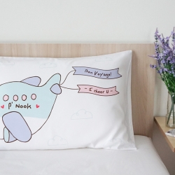 ปลอกหมอนหนุนเดี๋ยว สั่งทำใส่ข้อความ ลายเครื่องบินสีพาสเทล