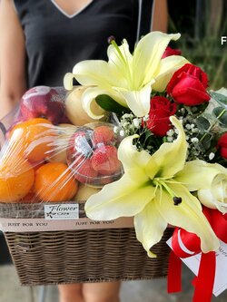 Premium Fruit Basket