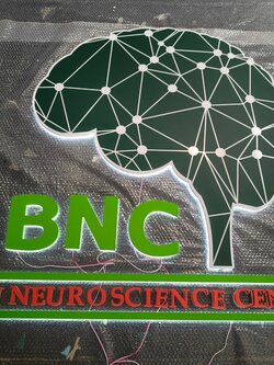 ป้ายไฟออกหลัง BNC