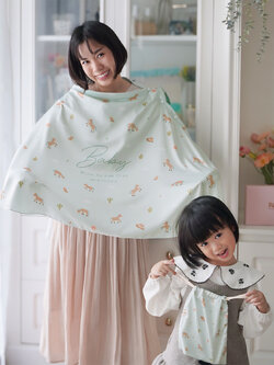 ผ้าคลุมให้นม (รุ่นมีกระดุม ถอดโครงได้) พร้อมส่ง ลาย Cowboy Horses - Sage Green