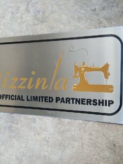 ป้ายบริษัทกัดกรด - Dizzinla Official