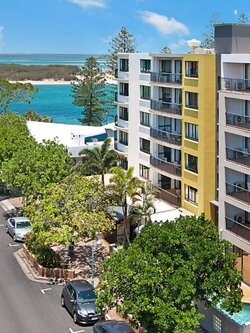 ขายโรงแรม 3 ดาว ขนาด 50 ห้อง ใกล้หาดสุรินทร์ ภูเก็ต เพียง 300 เมตร