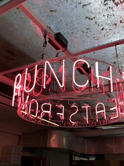 ป้ายอักษรไฟดัด นีออนเฟล็ก