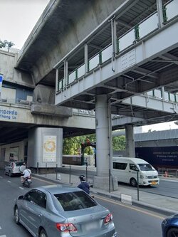 ขายที่ดินติดถนนสุขุมวิทใกล้สถานีรถไฟฟ้า BTS ทองหล่อ กรุงเทพฯ