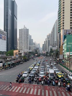 ให้เช่าที่ดินระยะยาว 30 ปี ขนาด 476 ตร.ว. ติดถนนสุขุมวิท ใกล้สถานีรถไฟฟ้า BTS และ MRT