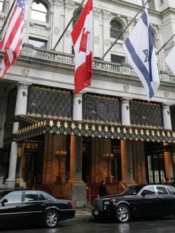 ขายโรงแรมหรูระดับ 3 ดาว ขนาด 275 ห้อง ใกล้รถไฟฟ้า BTS สะพานควาย กรุงเทพฯ