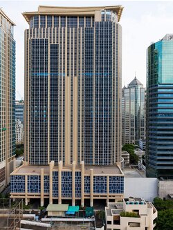 ATHENEE TOWER สำนักงานให้เช่าติดถนนวิทยุ ใกล้สถานีรถไฟฟ้า BTS เพลินจิต 350 เมตร