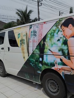 งานสติ๊กเกอร์ติดรถ