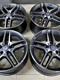 ล้อแท้ AMG ST4 17" w204