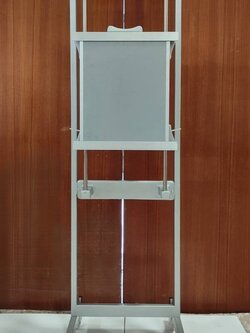 คาสเซ็ทโฮลเดอร์ แบบตั้งพื้น (Chest Stand)