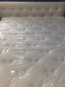 ท๊อปเปอร์ยางพาราเกรดพรีเมี่ยมรุ่น 5 Queen (5X150X200 cm.) 5 ฟุต หนา 5 cm./2นิ้ว+แถมฟรีปลอกที่นอนผ้าคอนตอน 1 ชิ้นทันที!!!