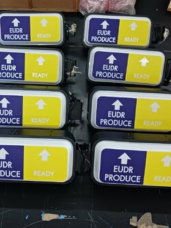 กล่องไฟสำเร็จ 20x40 cm