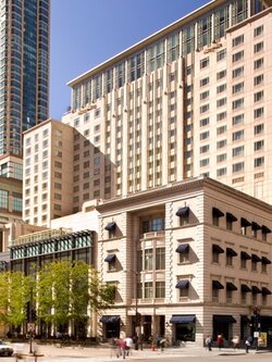 ขายโรงแรม 4 ดาว ขนาด 448 ห้อง ใกล้ห้างเซ็นทรัลพระราม 9 ใกล้รถไฟฟ้า MRT พระราม 9 กรุงเทพฯ