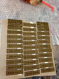 ป้ายเนมเพลทกดกรด - Bath Form / Shampoo