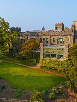 ขายโรงแรม 3 ดาว ขนาด 14 ห้อง ใน อ.เมือง จ.กาญจนบุรี บรรยากาศ เงียบ สงบ เหมาะสำหรับการพักผ่อน