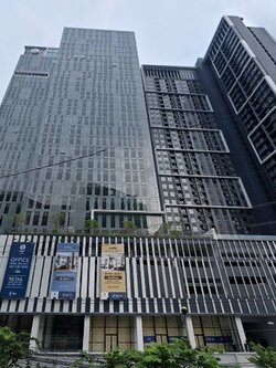 อาคารเมเจอร์ ทาวเวอร์ สำนักงานให้เช่าย่านถนนรามคำแหง กรุงเทพฯ ใกล้สถานีรถไฟฟ้าสายสีส้ม สถานีรามคำแหง 12