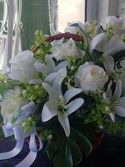 กระเช้าดอกไม้ประดิษฐ์ เกรดA