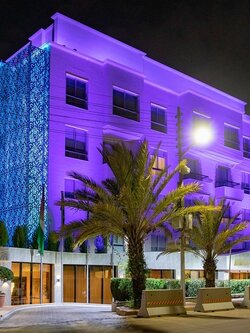 ขายโรงแรม 3 ดาว ขนาด 89 ห้อง ใกล้รถไฟฟ้า BTS แบริ่ง 700 เมตร