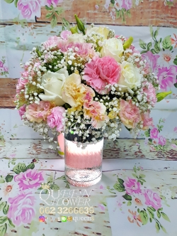 แจกันดอกไม้ โทนชมพูโอรส-ขาว ร้านดอกไม้ศาลายา นครปฐม