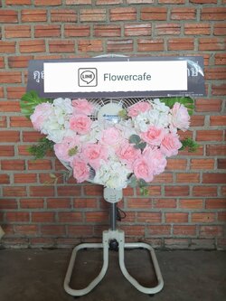 พวงหรีดพัดลมอุตสาหกรรม