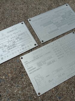 ป้ายสแตนเลสกัดกรด เนมเพลท