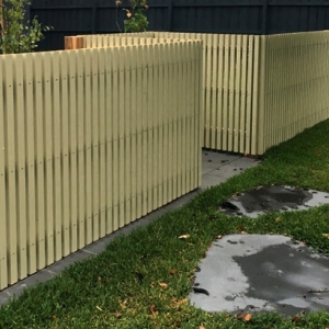 ช่างทำรั้ว จอมทอง