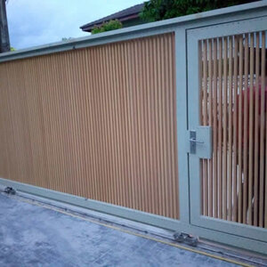 ช่างทำรั้วไม้ระแนง ลาดหลุมแก้ว