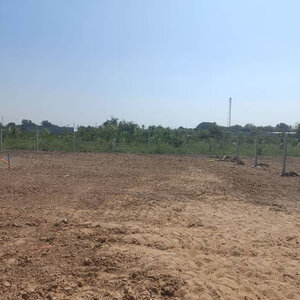 ช่างทำรั้วลวดหนาม ลาดหลุมแก้ว