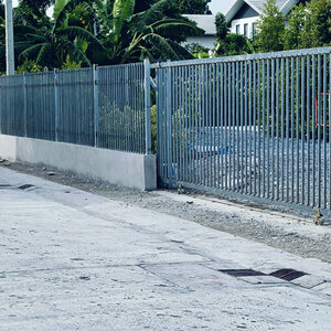 ช่างซ่อมประตูรั้ว แกลง