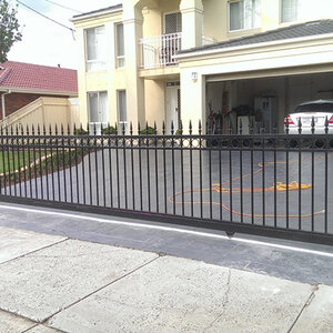 ช่างซ่อมประตูรั้ว สายไหม