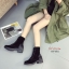รองเท้าบูทหุ้มข้อหนังกลับ (สีดำ)