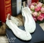 พร้อมส่ง : รองเท้าคัทชูหัวมนส้นแบนลายลูกไม้ (สีครีม)