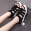 รองเท้าส้นเตารีดหน้าสานเมจิกเทป (สีดำ)