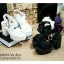 พร้อมส่ง : รองเท้าสไตล์เกาหลีลายลูกไม้ (สีดำ)