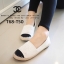 พร้อมส่ง : รองเท้าทรงสวมสไตล์ Espadrilles (สีขาว)