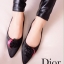 พร้อมส่ง : รองเท้าคัชชูหัวแหลมงาน Dior (สีดำ)