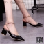 รองเท้าคัทชูส้นตันหนังเงาสไตล์ Valentino (สีชมพู)