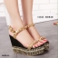 พร้อมส่ง : รองเท้า Christian Louboutin (ลายงู)