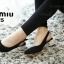 รองเท้าคัทชูรัดส้น Style MIU MIU (สีดำ)