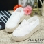 พร้อมส่ง : รองเท้าลูกไม้สไตล์ Givenchy (สีขาว)