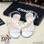 รองเท้าแตะ Diamond Sandal (สีขาว)