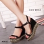 พร้อมส่ง : รองเท้า Christian Louboutin (ลายงู)