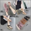 รองเท้าแตะแต่งสายคาดดอกไม้ (สีแทน)
