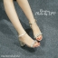 รองเท้าส้นตัน MIUMIU (สีเงิน)