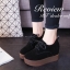 รองเท้าผ้าใบเสริมส้น Casual Style (สีดำ)