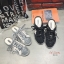 รองเท้าผ้าใบเปิดส้นกลิตเตอร์ลายดาว (สีเงิน)